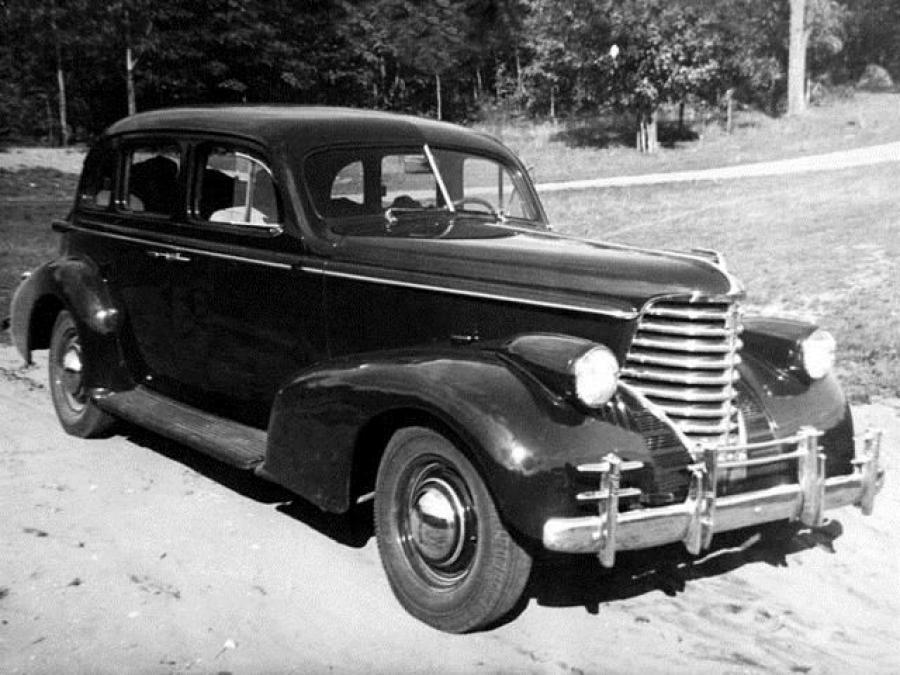  Oldsmobile L38 4-Door Touring Sedan 1938 года  (фото 1 из 1)